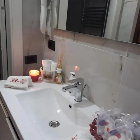 S & G Apartment *